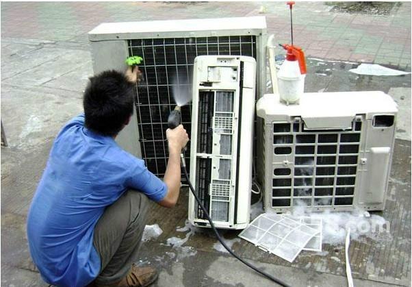中央空調的免費清潔時間是多久？